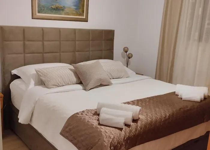 Apartman In *