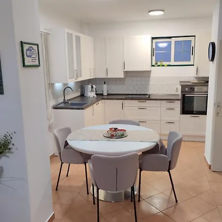 In Апартаменты Задар