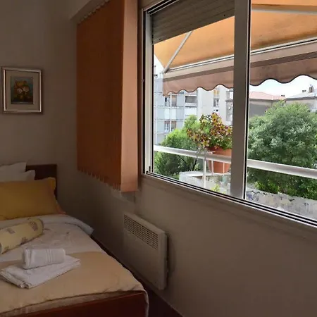 Appartement In *